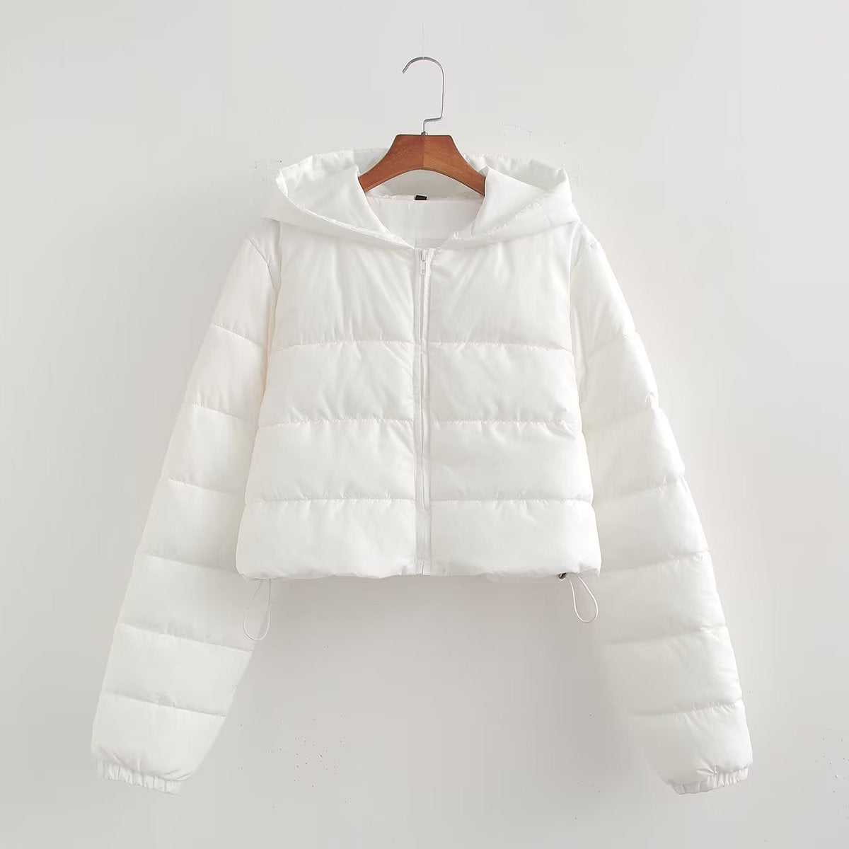 Aída™ | Chaqueta con capucha moderna y versátil