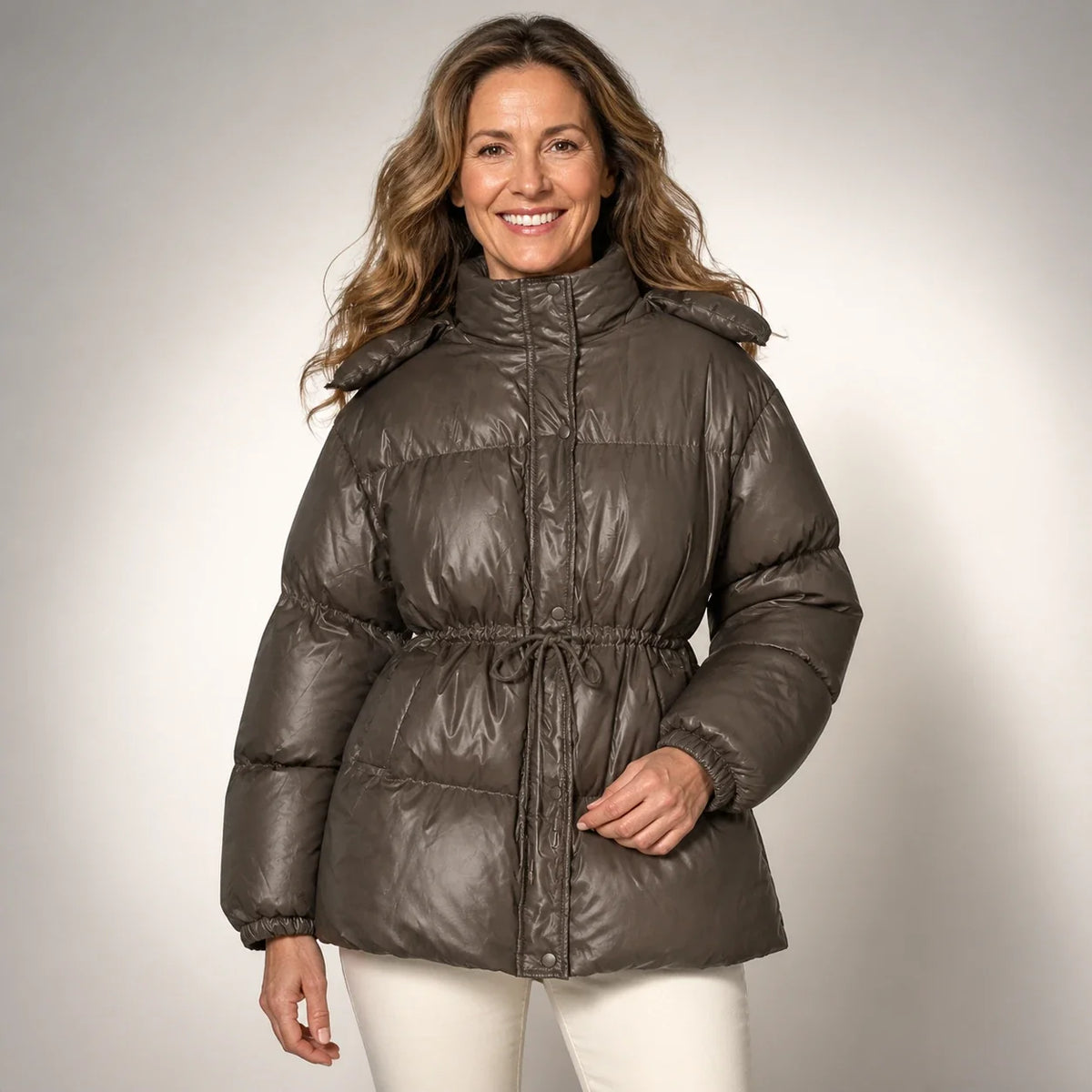 Consuelo™ | Abrigo Acolchado con Cinturón